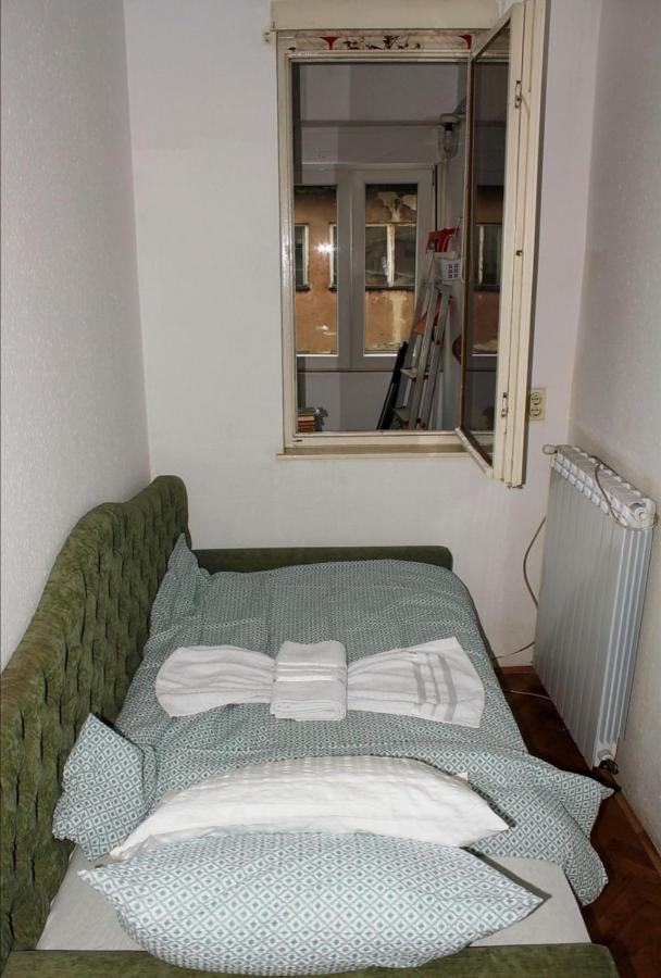 Apartman Masha Lägenhet Belgrad Exteriör bild